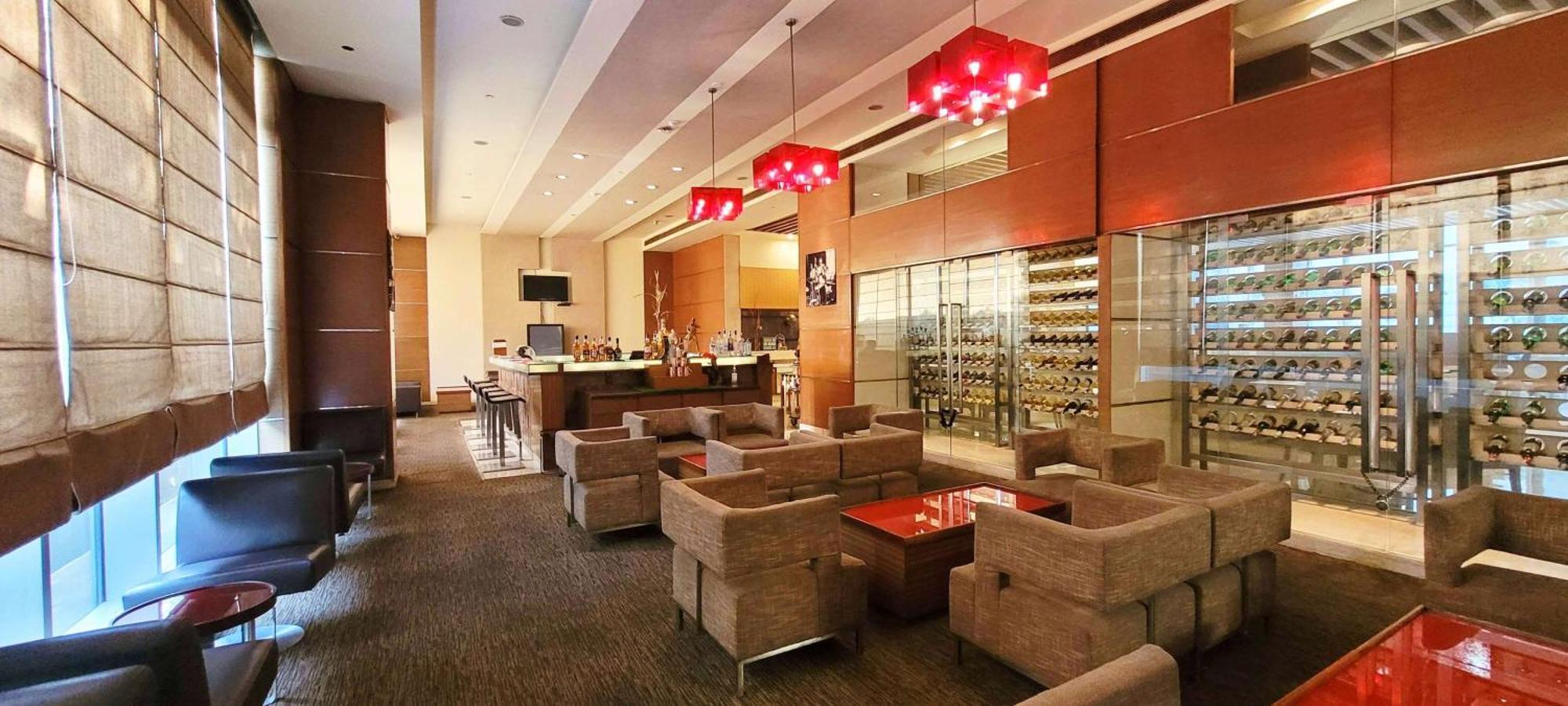 Radisson Blu Hotel, Greater Noida Εξωτερικό φωτογραφία The lounge at the airport