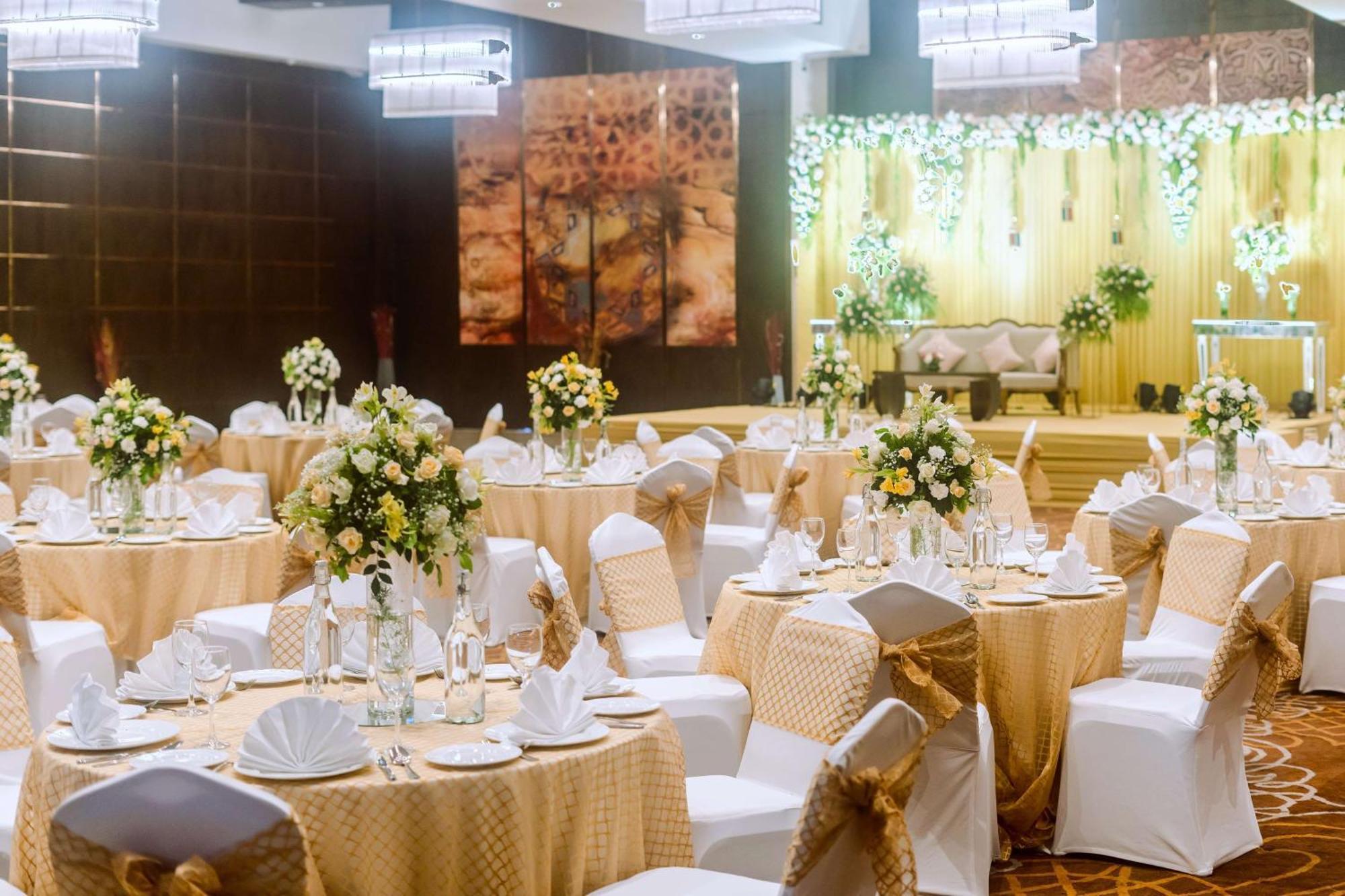 Radisson Blu Hotel, Greater Noida Εξωτερικό φωτογραφία The Grand Ballroom