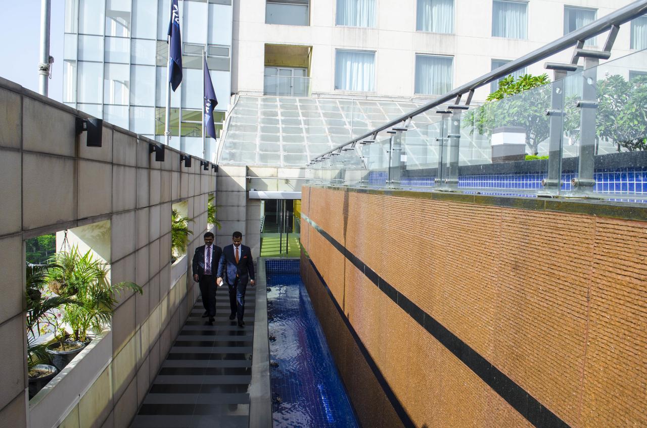 Radisson Blu Hotel, Greater Noida Εξωτερικό φωτογραφία European Parliament