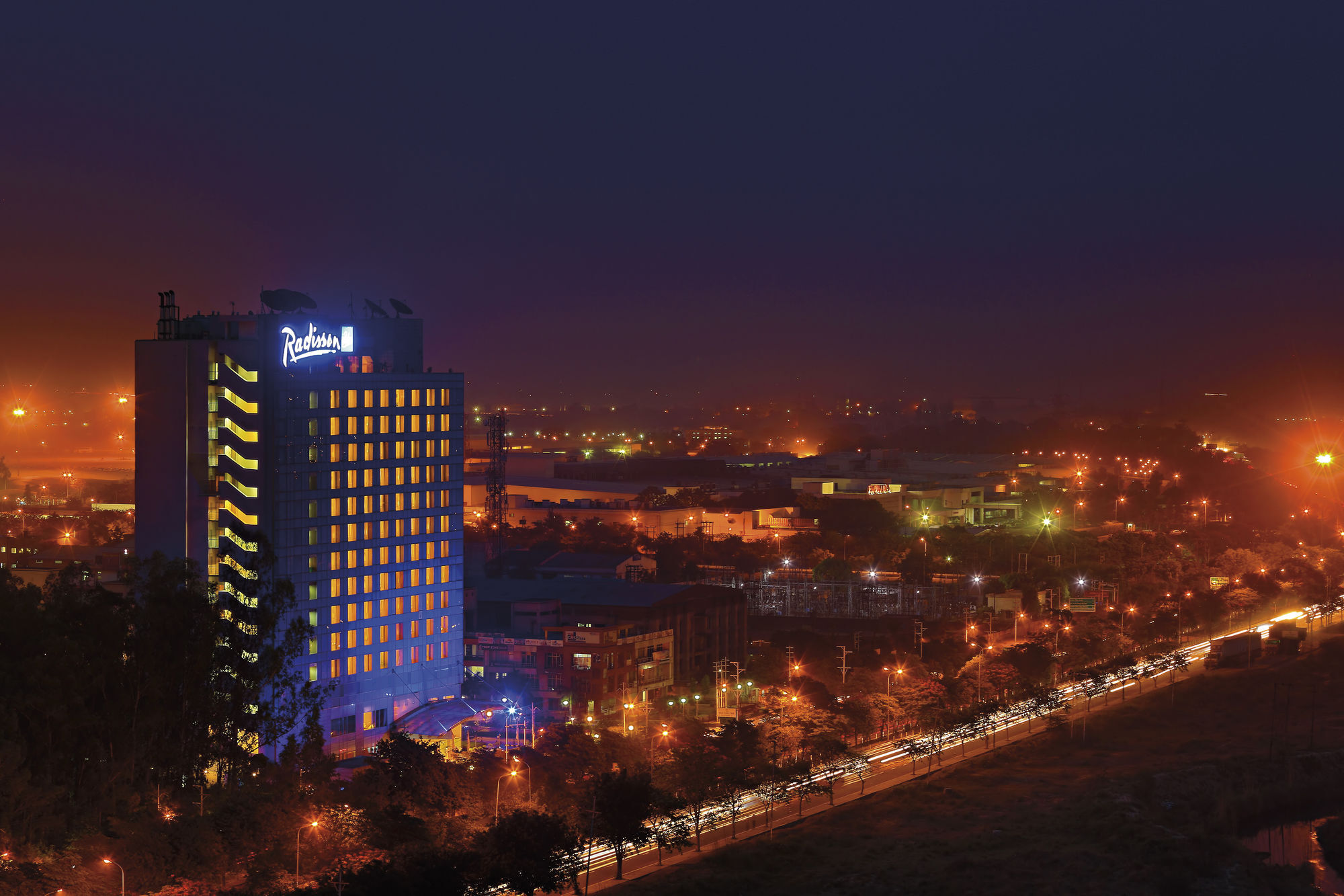 Radisson Blu Hotel, Greater Noida Εξωτερικό φωτογραφία Park Inn, Casablanca